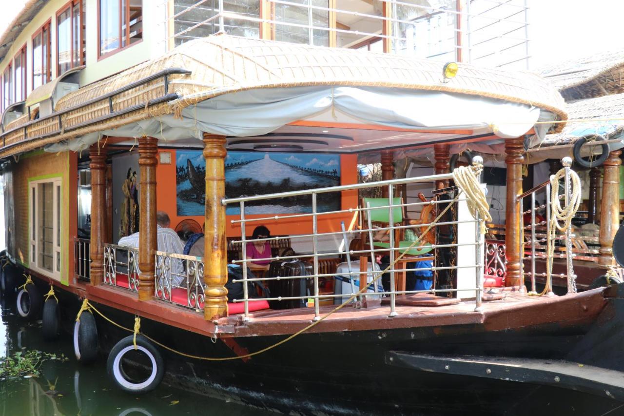 Friends Cruise, Nightstay Houseboat Alappuzha Exteriér fotografie