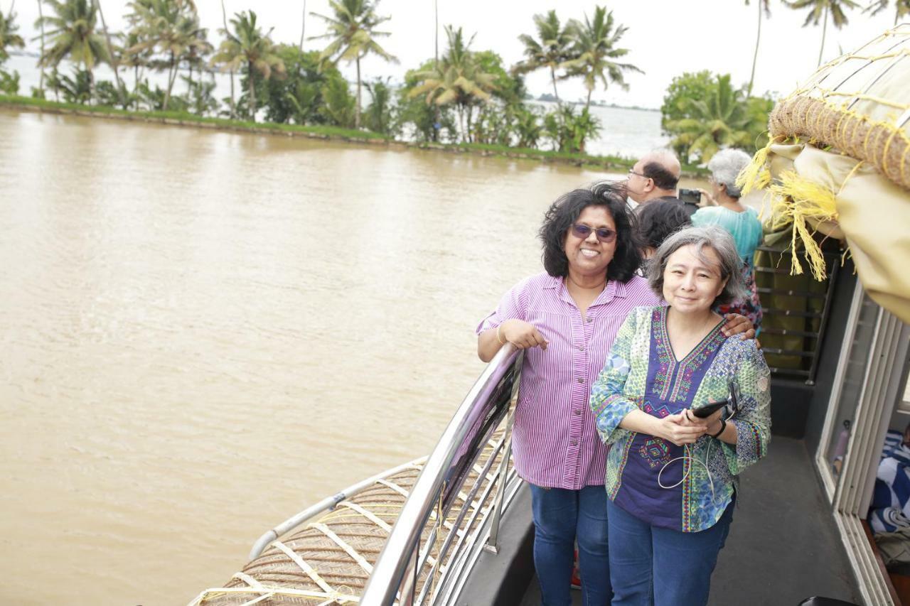 Friends Cruise, Nightstay Houseboat Alappuzha Exteriér fotografie